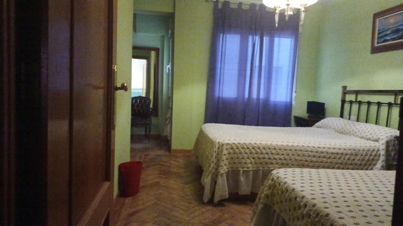 Apartamento Centro Plaza Guzman León Exterior foto
